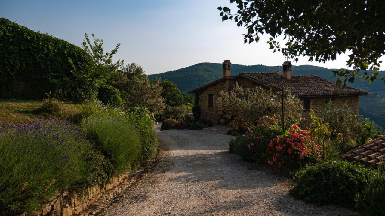 Il Casale Di Fiore Cannara Extérieur photo
