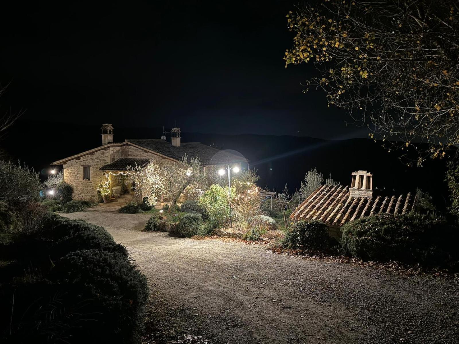 Il Casale Di Fiore Cannara Extérieur photo