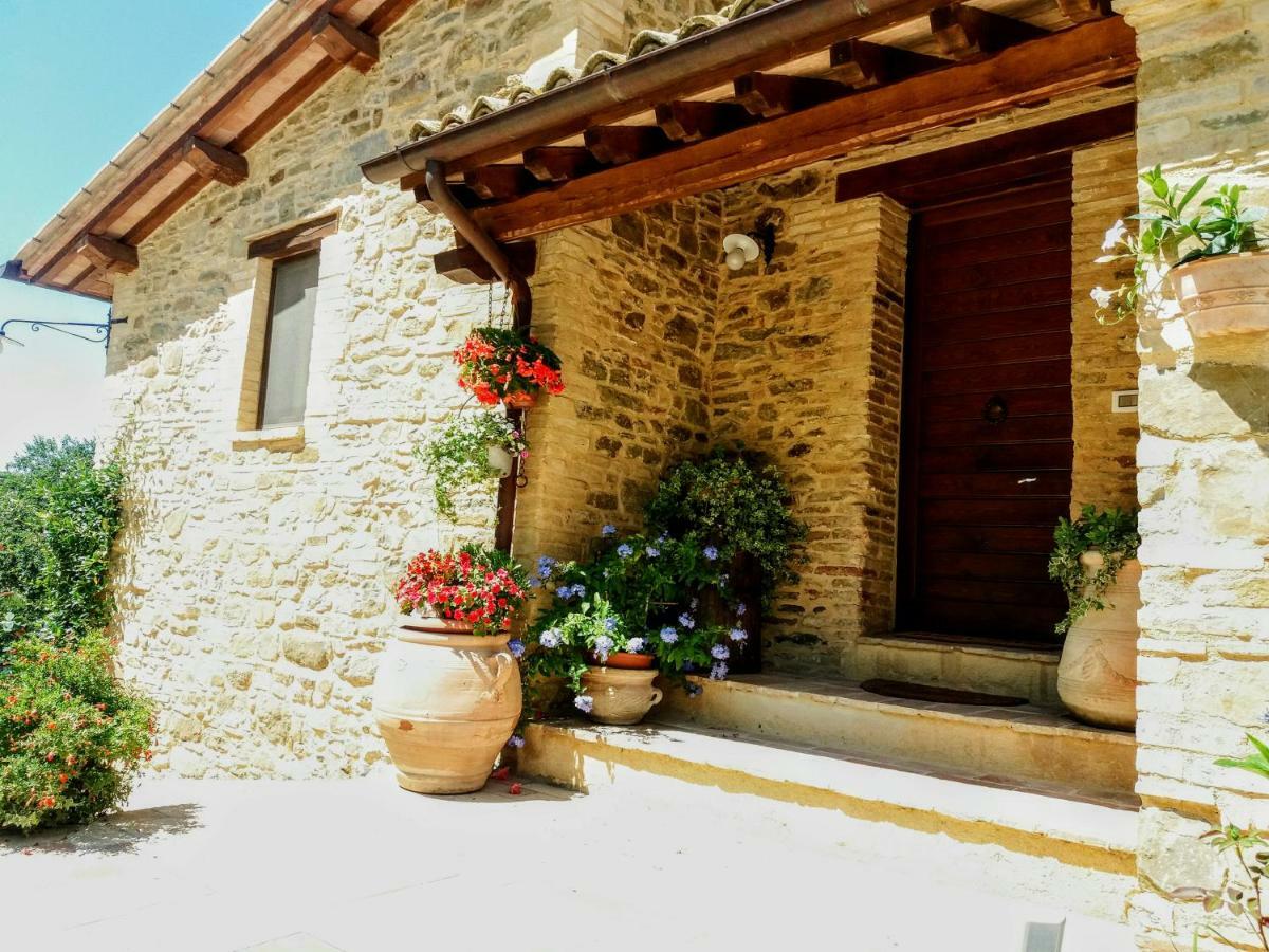 Il Casale Di Fiore Cannara Extérieur photo