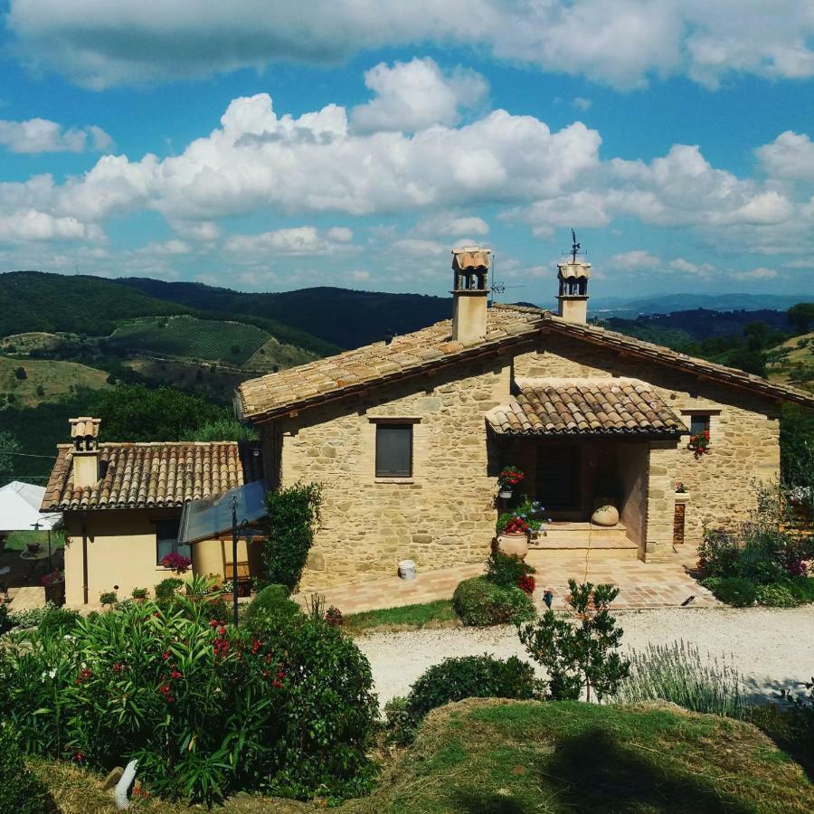 Il Casale Di Fiore Cannara Extérieur photo