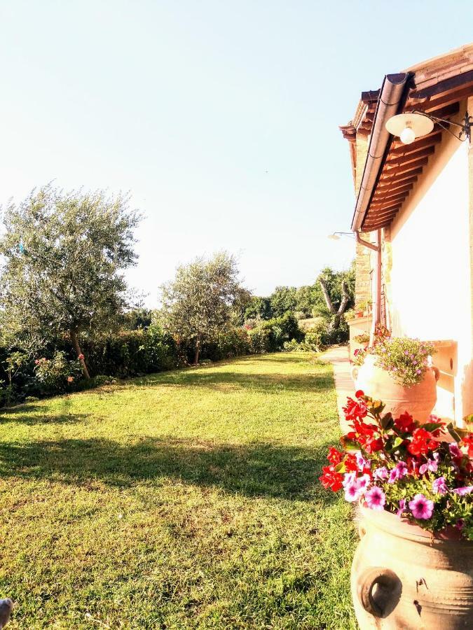Il Casale Di Fiore Cannara Extérieur photo