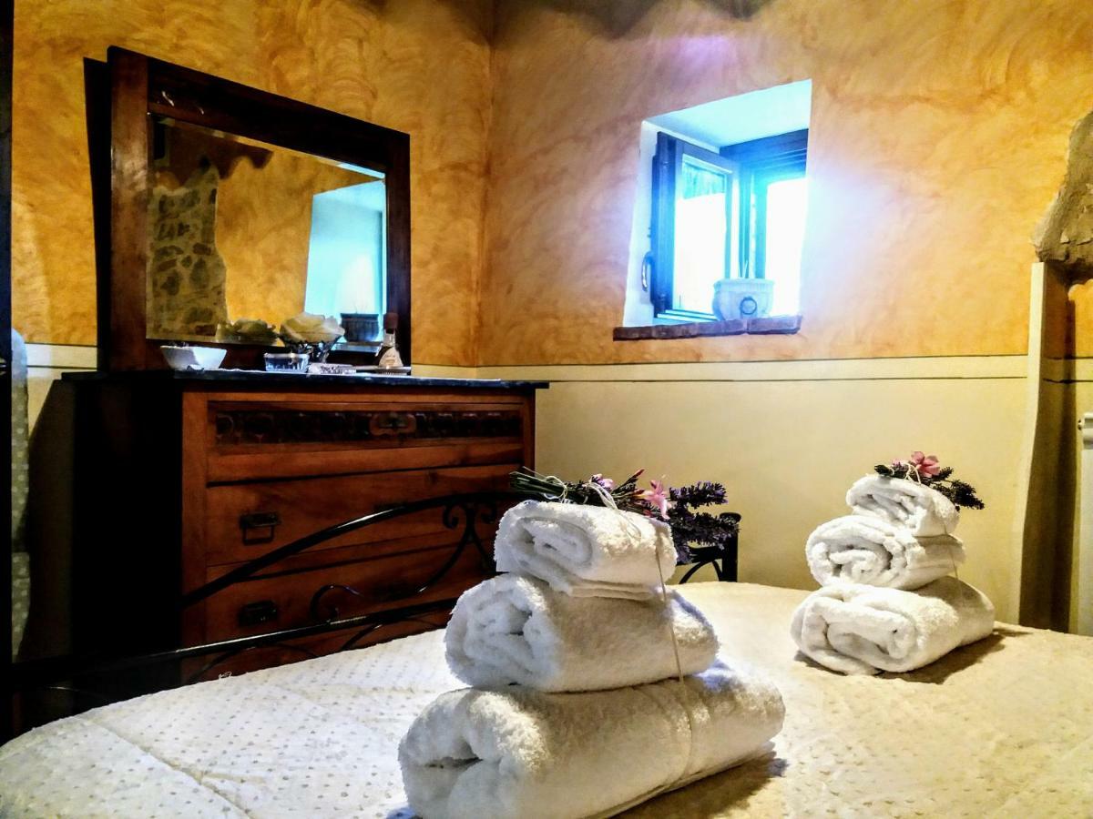 Il Casale Di Fiore Cannara Extérieur photo